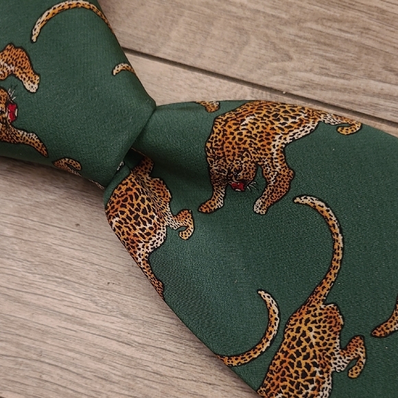 POLO RAPH LAUREN Green Gold Leopard Whimsical USA Mens Silk‎ Tie 90s VTG RARE - Picture 1 of 7